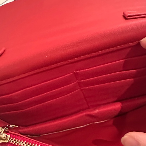 Bebe Red Quilted Leather Crossbody Bag - Picture 4 of 6